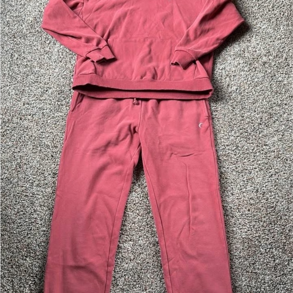 Zyia Sweatshirt and Sweatpants Set